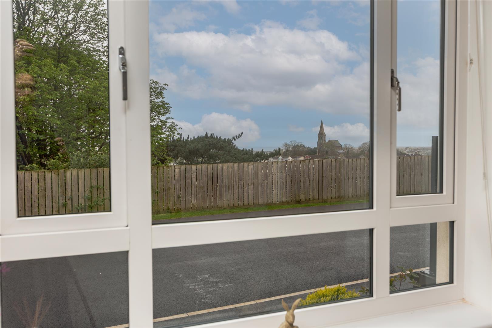 Maes Gwdig, Burry Port, SA16 0TG